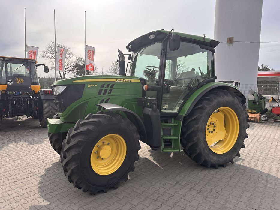 John Deere 6115R