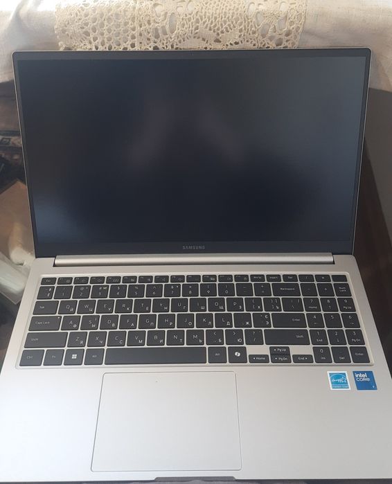 Новий Ноутбук Samsung Galaxy Book4 15,6 (Intel Core 7/16GB/1TB)