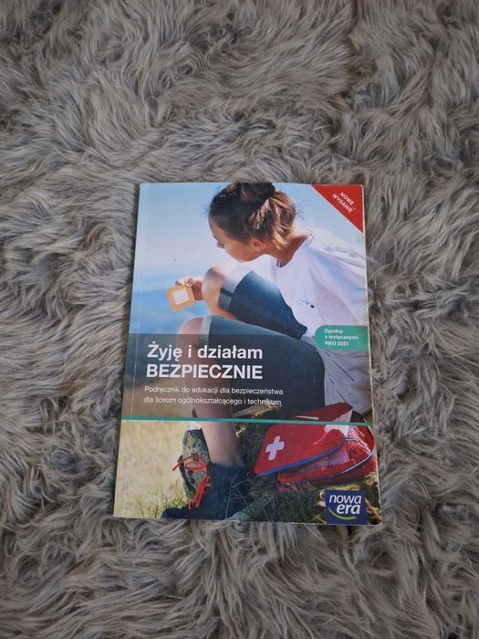 Żyję i działam bezpiecznie Podręcznik do EDB