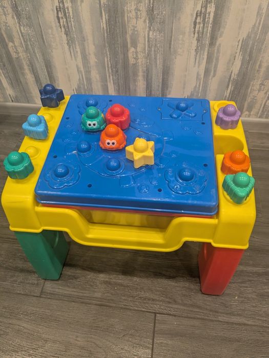 Дитячий ігровий центр,стіл з лего Fisher price