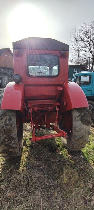 Продам трактор Т-40