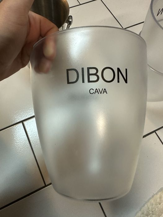 cooler na wino Dibon
