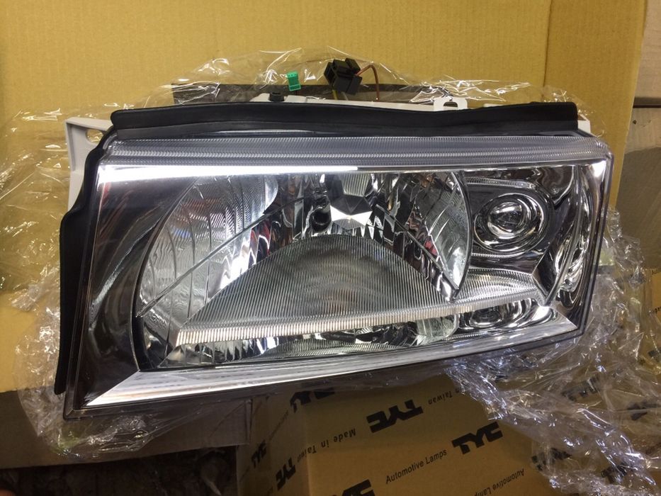 Поворотники Skoda Octavia Tour