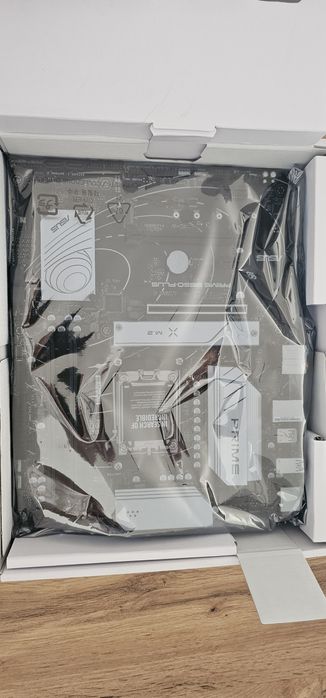 Motherboard ASUS Prime B650-plus am5 ddr5 Nova / Nunca Usada