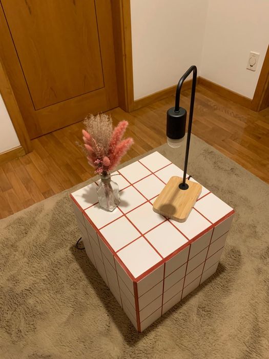 Mesa de centro em azulejo - fazemos personalizada