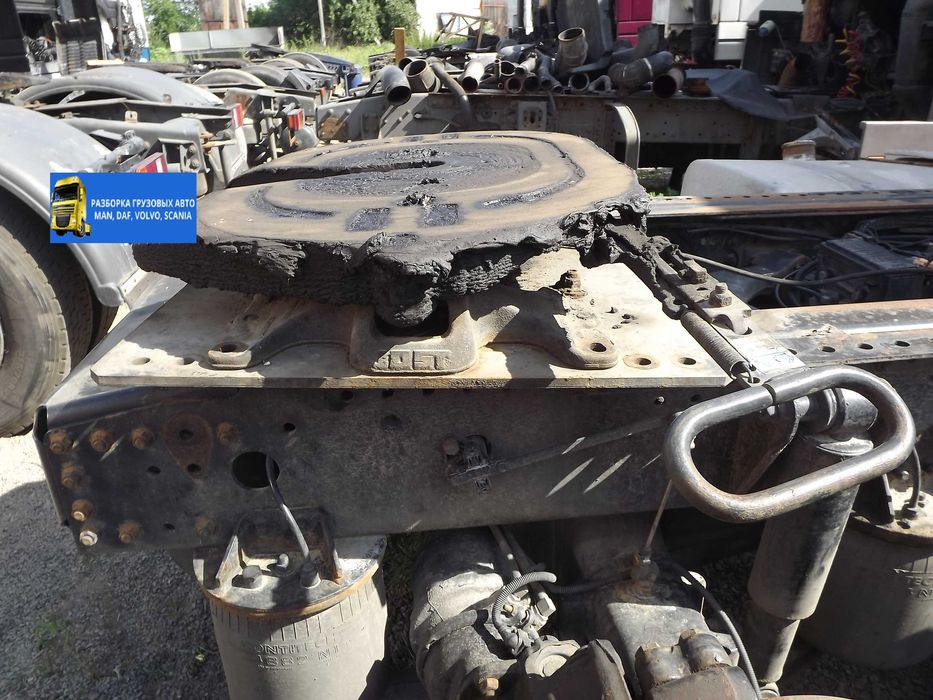 сідло на тягач ДАФ.DAF,МАН та запчастини