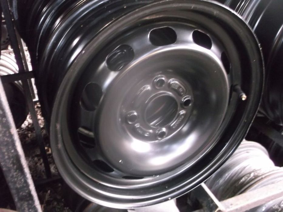 Felgi stalowe Ford 5,5X14 4x108 ET 37,5