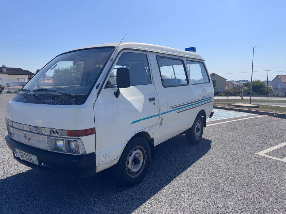 Nissan Vanette 297000km 1 dono