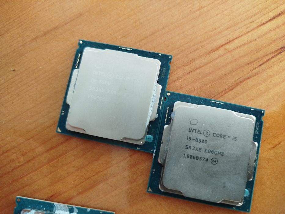 ド*ん様 Intel Core i5-8500T CPU 4個セット Amazon | i5-8500T | インテル | CPU 通販