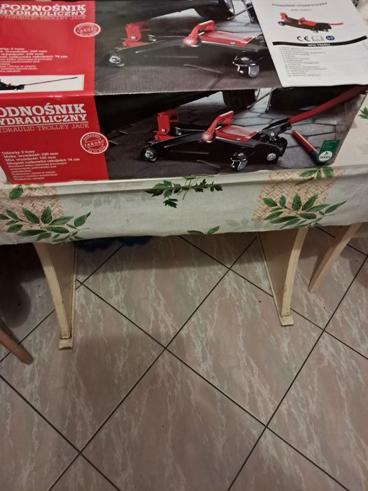 Podnośnik hydrauliczny samochodowy NOWY