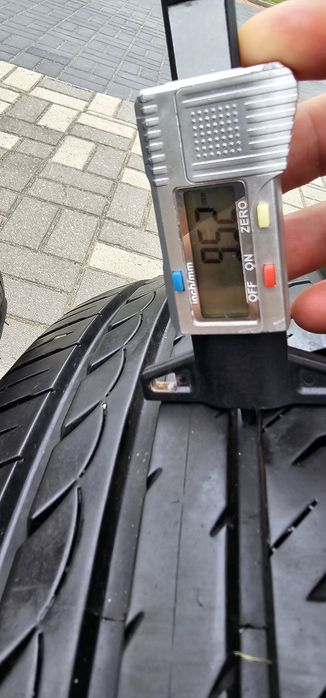 2x OPONY Lato 16" 215\60 R16