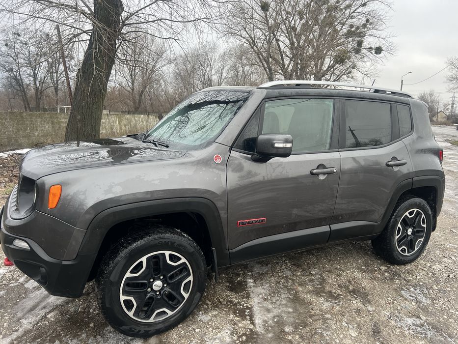 Продам jeep Renegade TrailHawk .Полная комплектация ,,два люка.