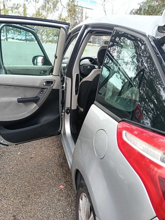 Cintroen C4 Picasso HDI 16