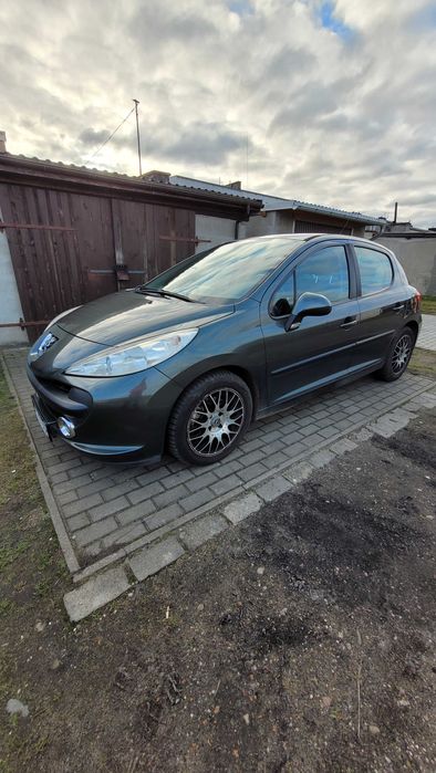 Peugeot 207 1.6 benzyna