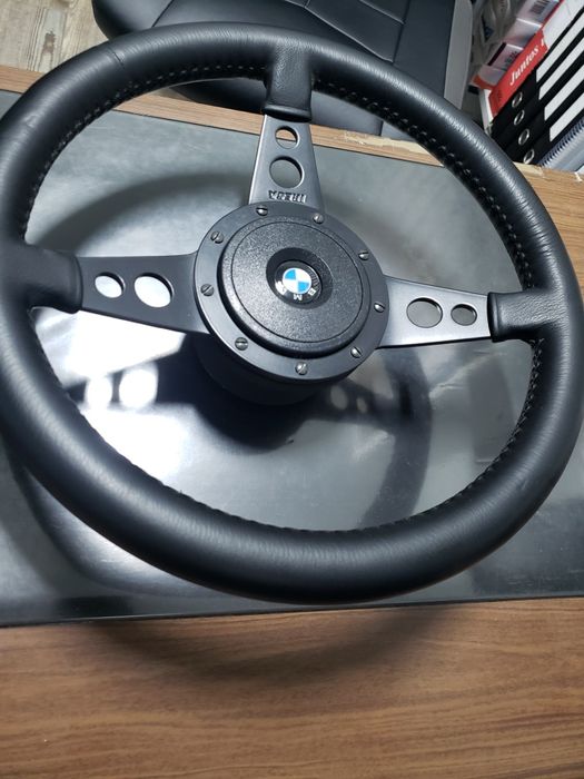 Volante BMW 2002 IRESA