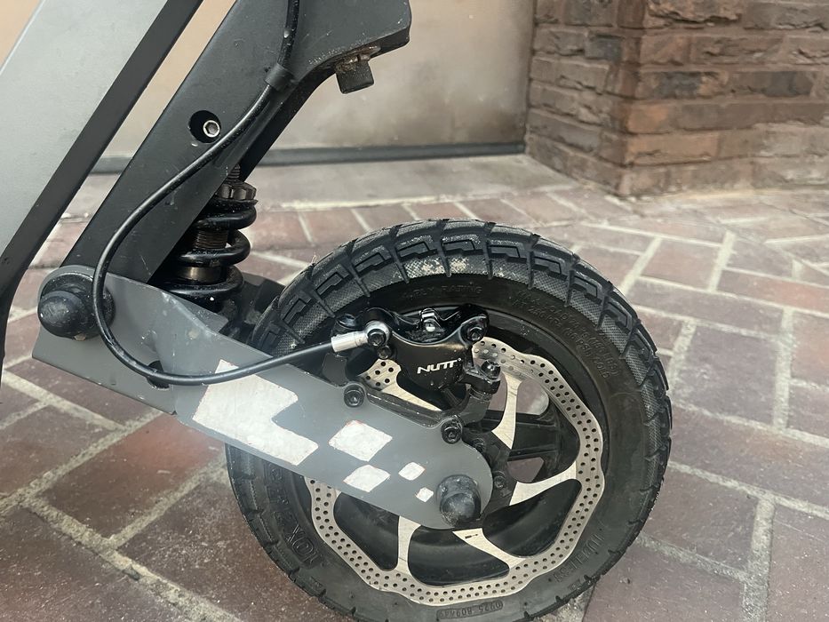 Kukirin G2 с гидравликой nutt