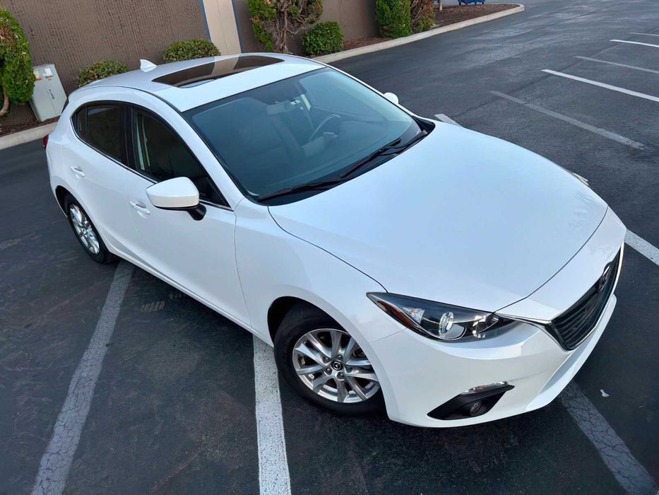 Mazda 3      2016
