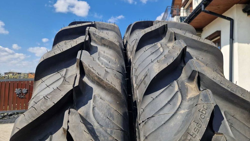 300/95r46 12.4r46 Taurus Nowe