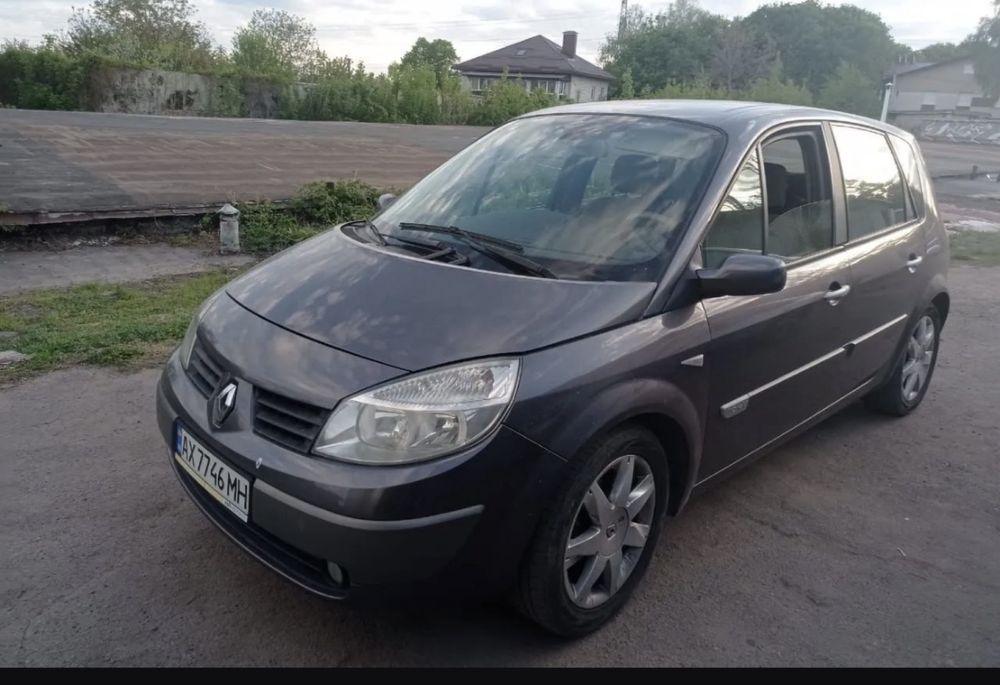 Renault Scenic 2005 год