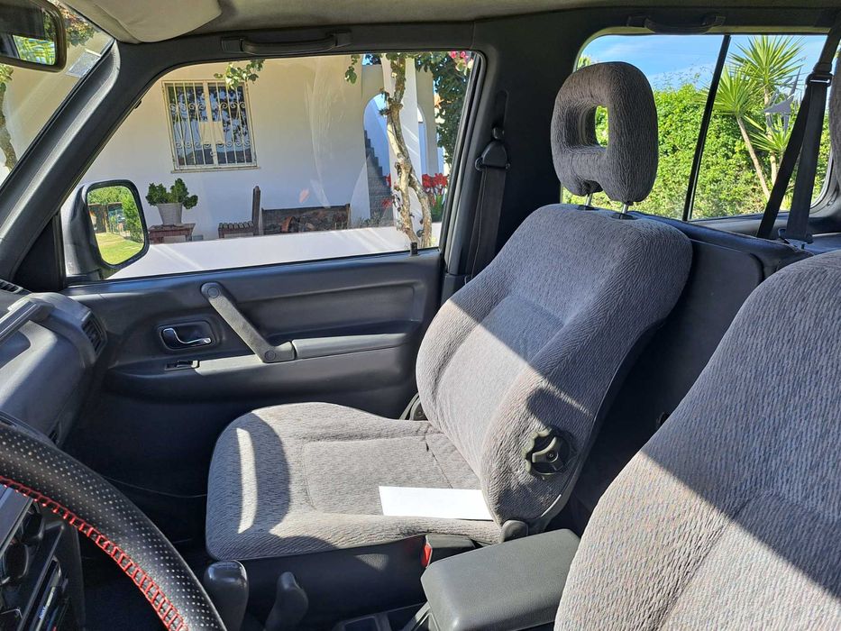 Mitsubishi Pajero MK2