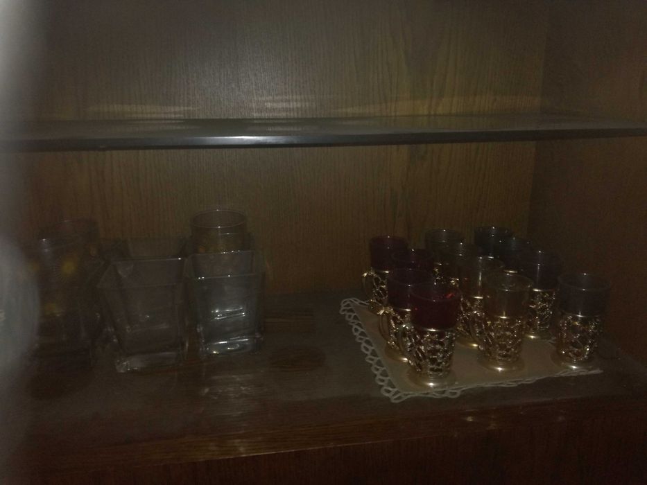 Zastawa z porcelany,cukiernica i szklanki#