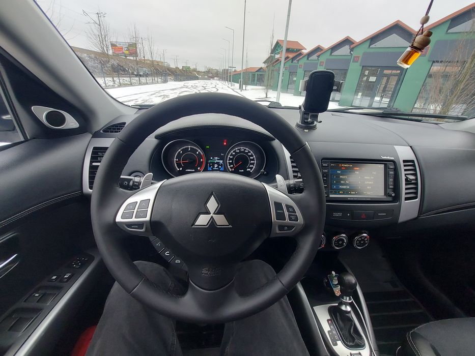 Мітсубіші Аутлендер Outlаnder 2.2D