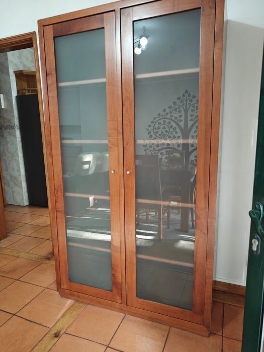 Cristaleira de sala