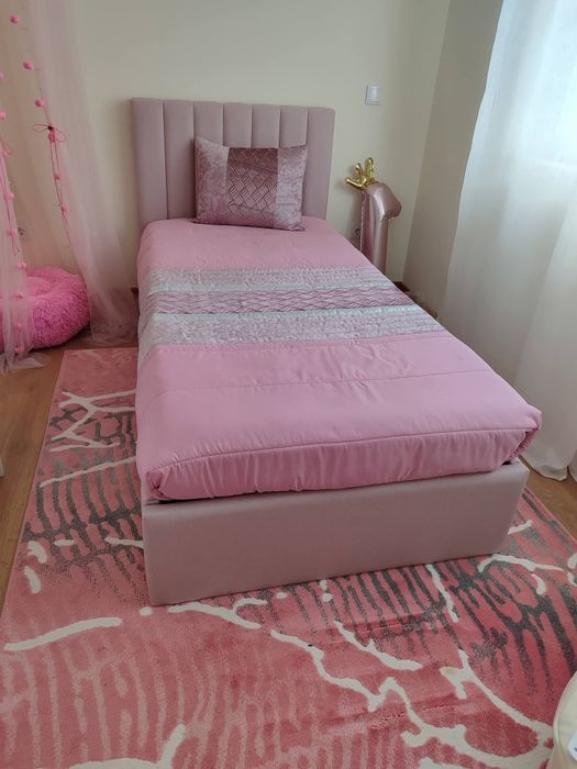 Vendo cama de criança completamente Nova