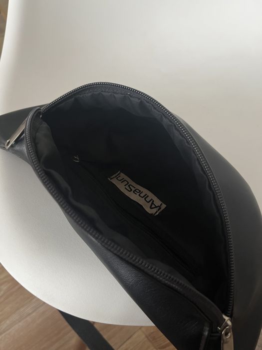 Бананка/сумка чорна, еко-шкіра