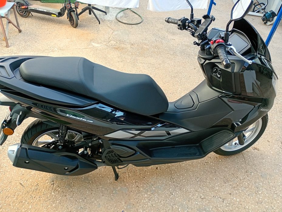 KEEWAY VIESTE LX 125 — 2025 | GARANTIA | < 10.000 KM