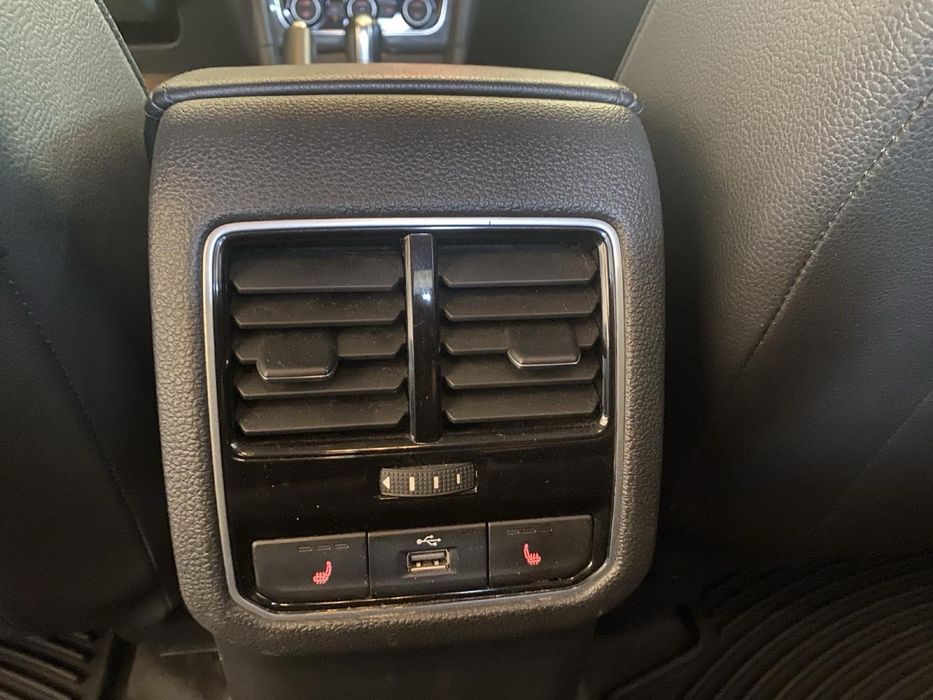 Продам Volkswagen Passat 2017