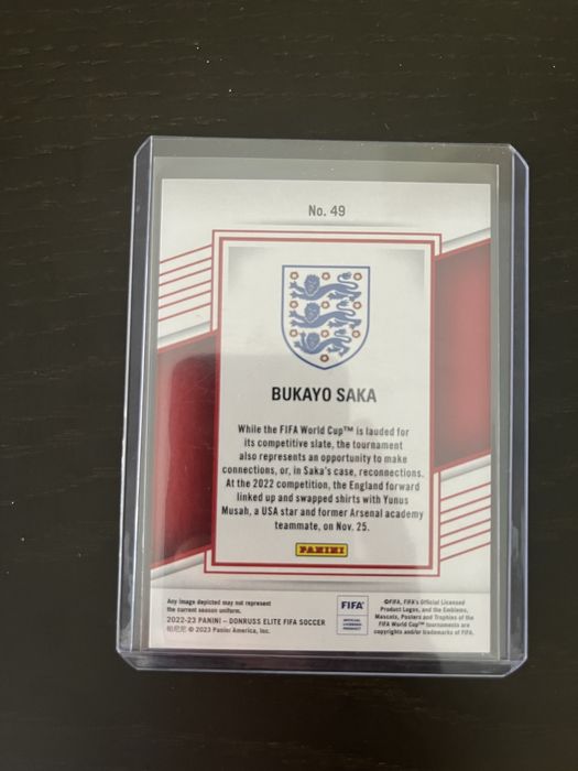 Bukayo Saka 11/82 Numerada Donruss Elite FIFA 2022-23 Inglaterra