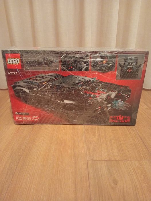 Lego 42127 The Batman Batmobile.  Selado
