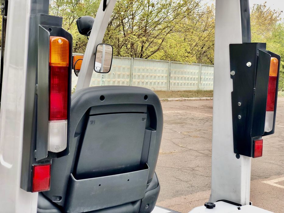 Навантажувач вилковий Nissan FG20 вилочный погрузчик, кара