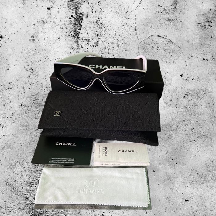 Okulary Chanel z etui i pudełkiem