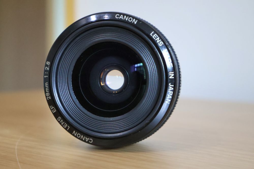 Canon EF 28mm F/2.8