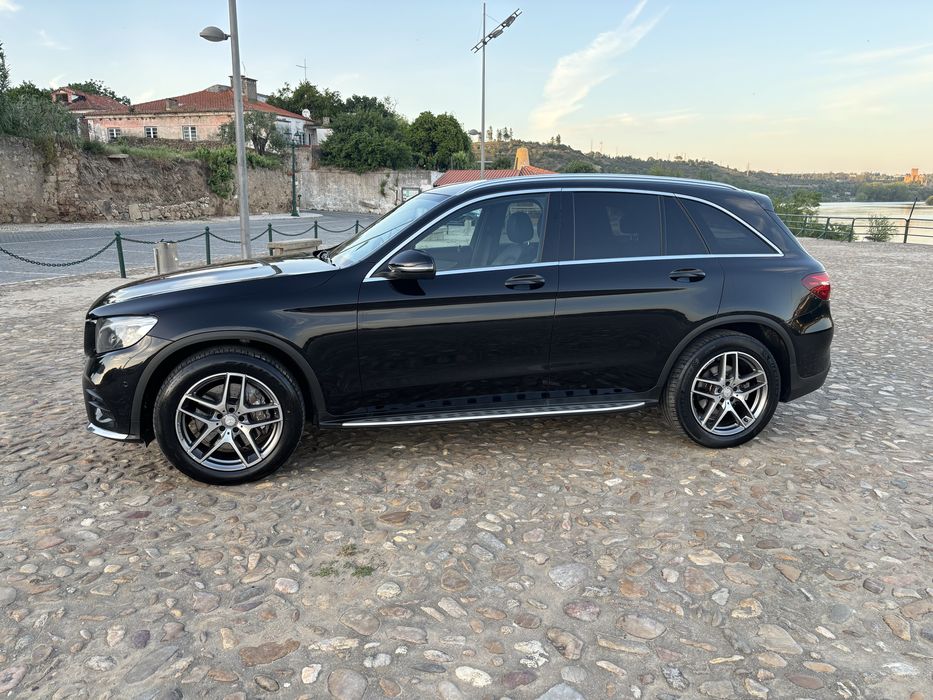 Vendo Mercedes GLC 220 CDI 4 MATIC AMG-LINE ano 2017 com apenas 180 mil quilometros