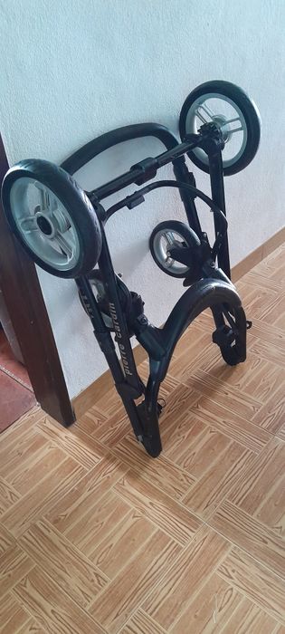 Carrinho completo de bebé