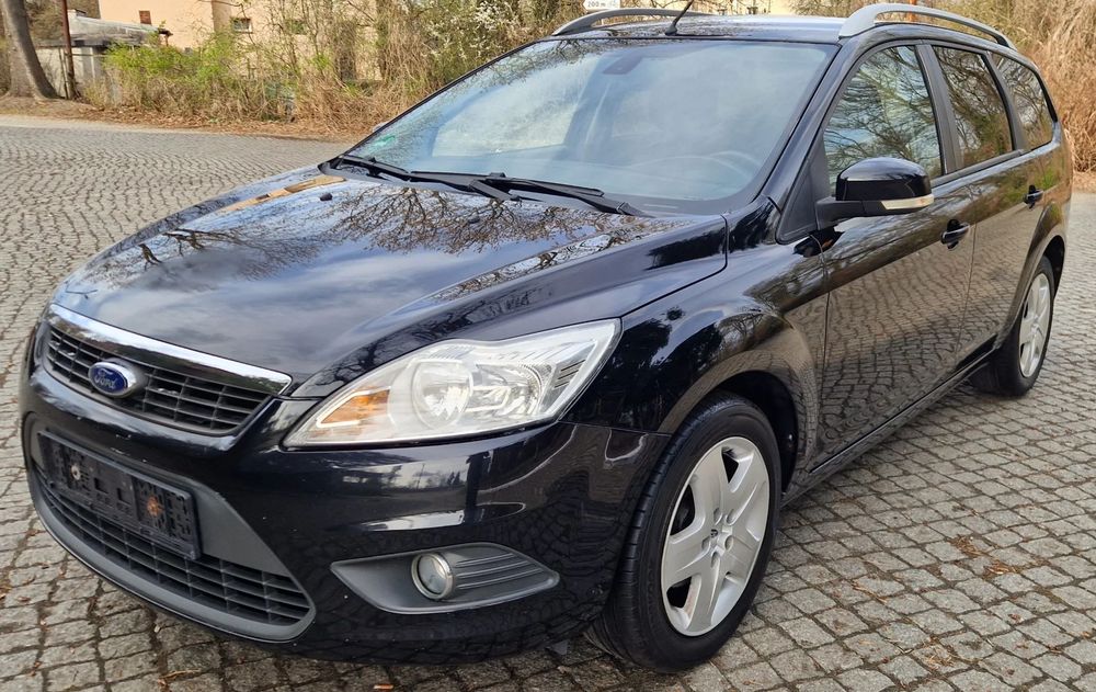 Ford Focus 1.6 benz lift klima świetny stan sprowadzony