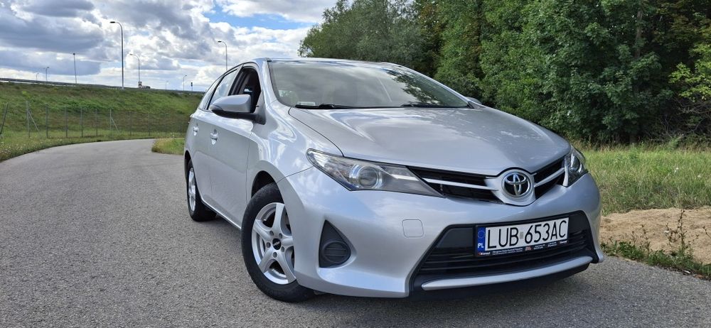 /AURIS//5L.ON-100KM/SALON-PL/klima/alu