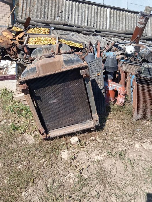 Запчастини ЮМЗ-6