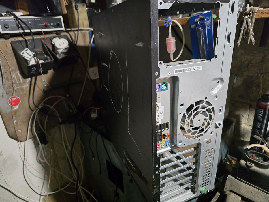 HP Z200 Workstation