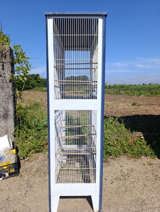 Gaiola  para pássaros