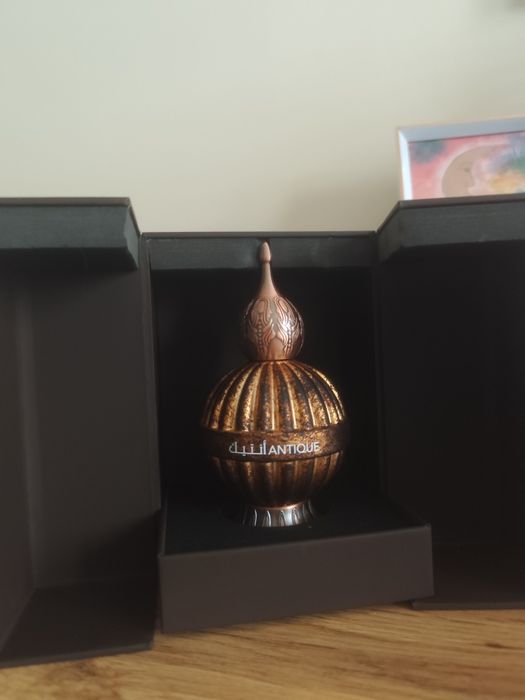 Perfumy Lattafa Niche Emarati Antique