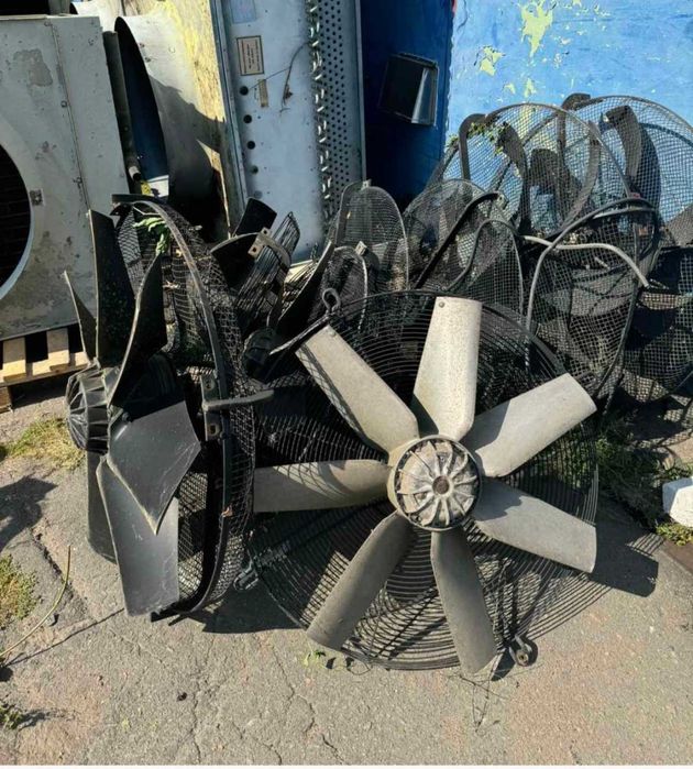 Вентузел вживаний діаметр 830мм