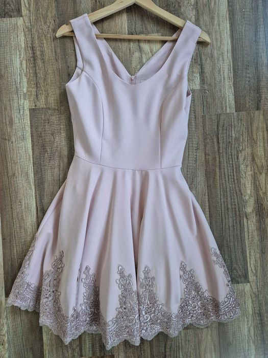 Top - Moda - sukienka wizytowa r. 34