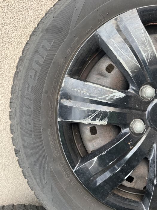 Koła felgi opony zimowe 165/70R14 5x100