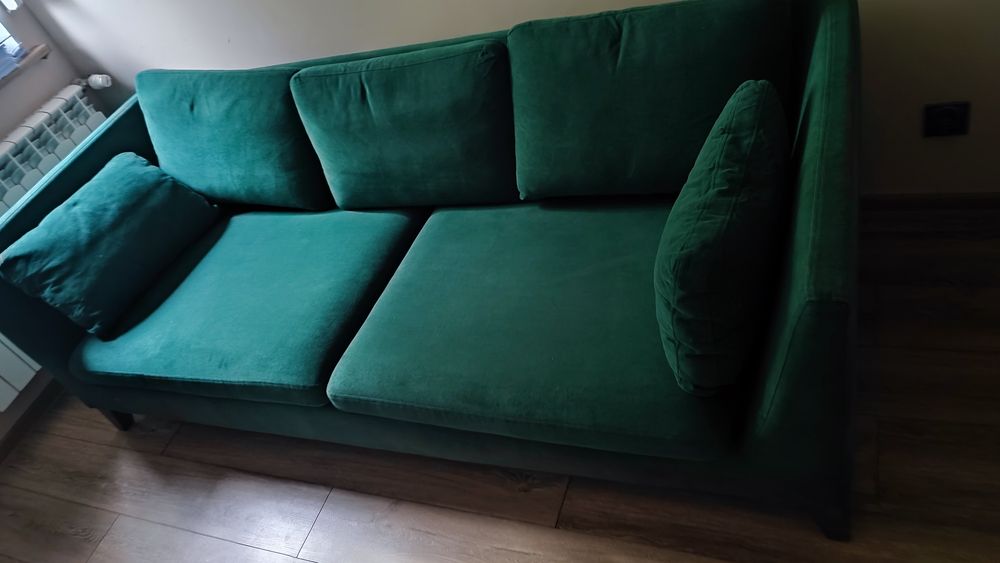 Wygodna piękna sofa