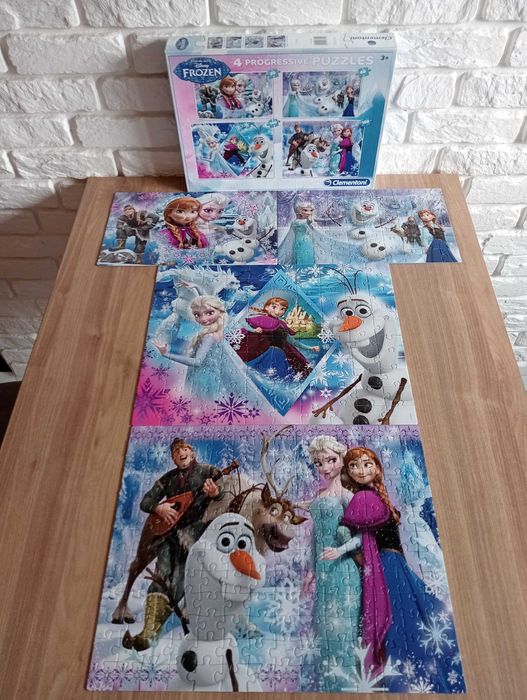Puzzle 4 w 1 Kraina Lodu (Clementoni) + gra karciana + 160 el. (Trefl)