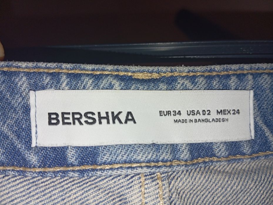 Calças ganga Bershka NR 34